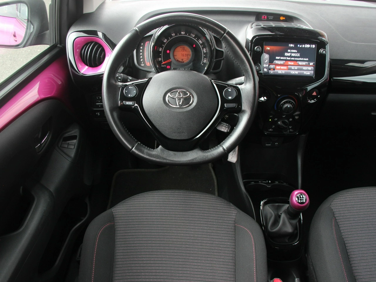 Toyota Aygo - Zdjęcie 17