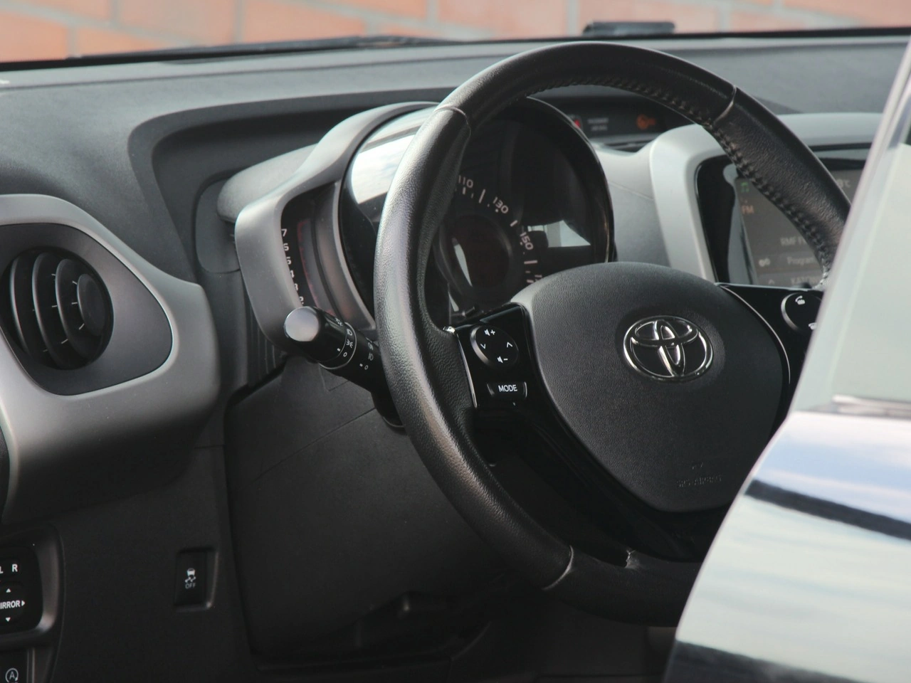 Toyota Aygo - Zdjęcie 13