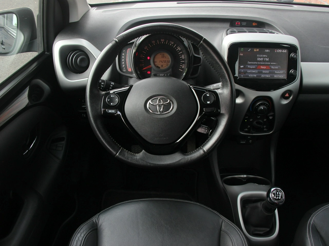 Toyota Aygo - Zdjęcie 17