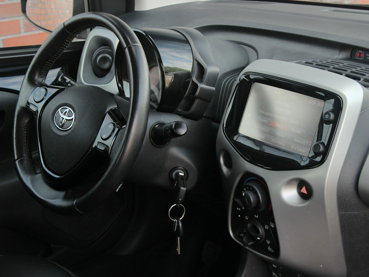 Toyota Aygo - Zdjęcie 31