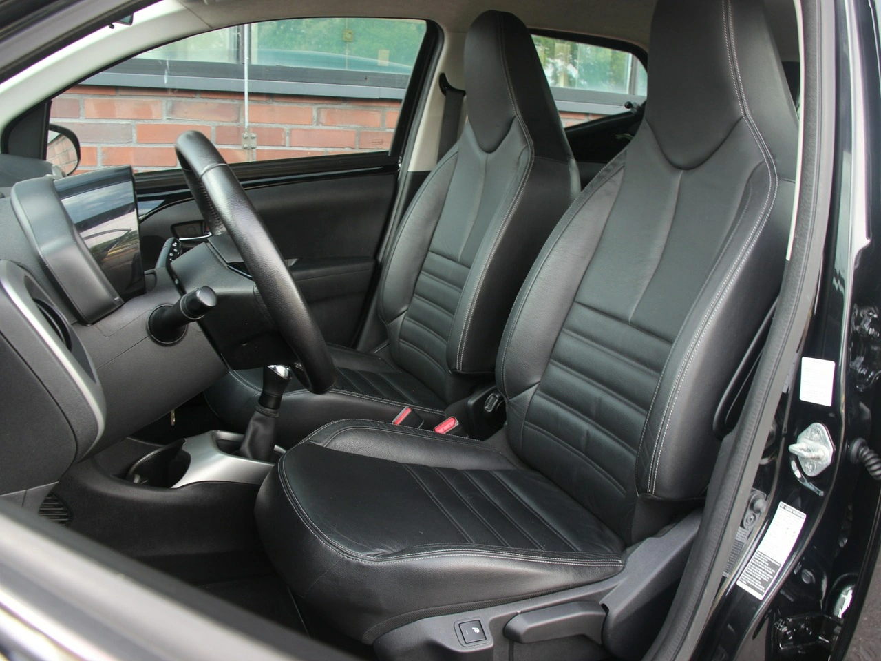 Toyota Aygo - Zdjęcie 8