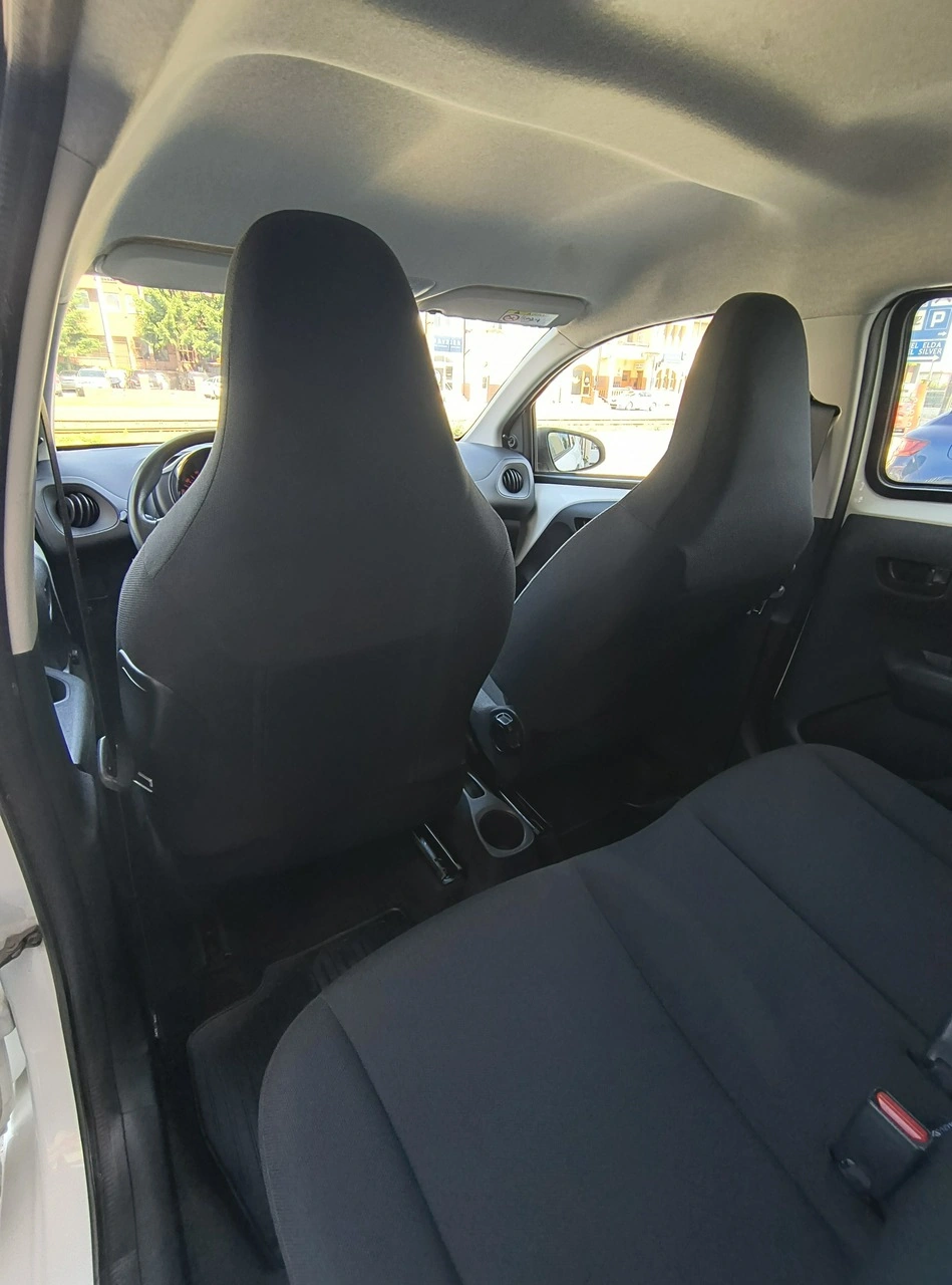 Toyota Aygo - Zdjęcie 15