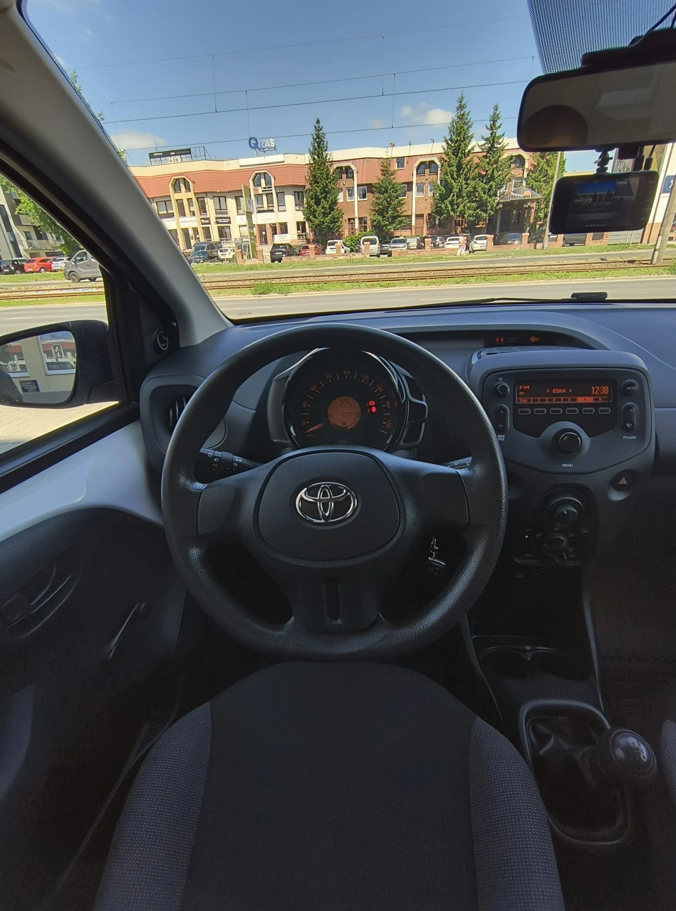 Toyota Aygo - Zdjęcie 8