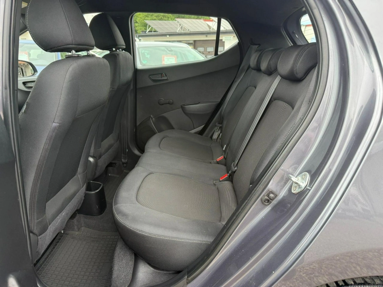 Hyundai i10 - Zdjęcie 9