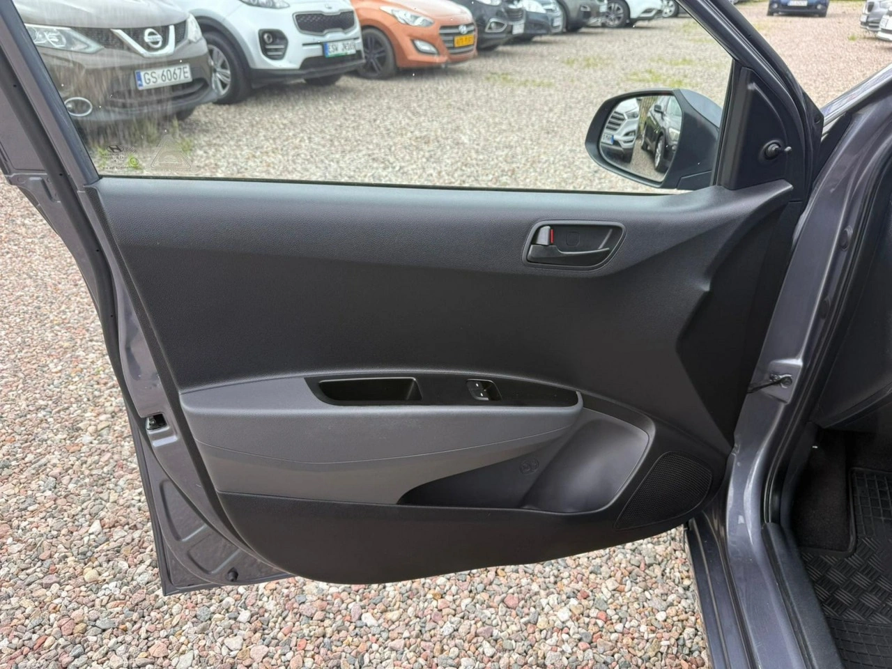 Hyundai i10 - Zdjęcie 11