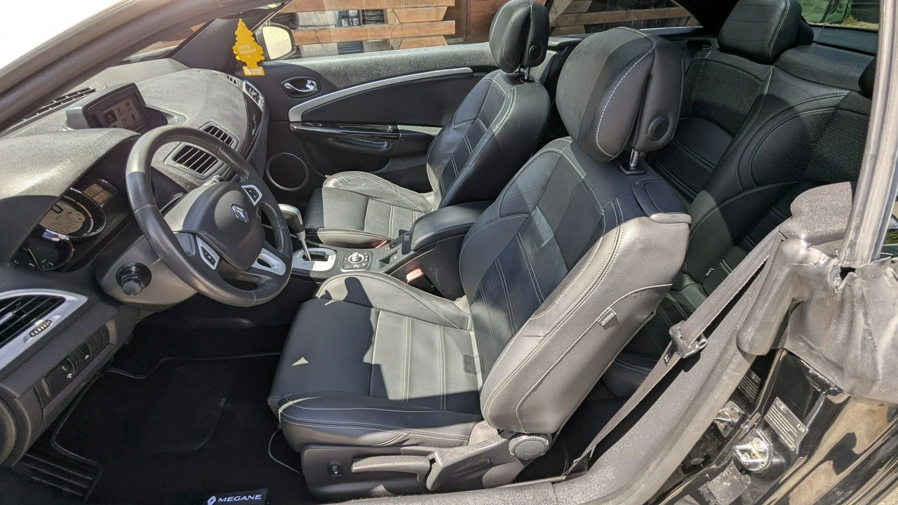 Renault Megane - Zdjęcie 15