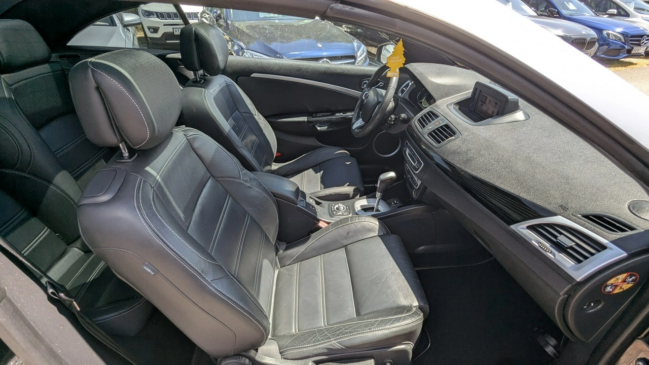 Renault Megane - Zdjęcie 17