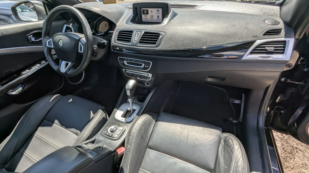 Renault Megane - Zdjęcie 18