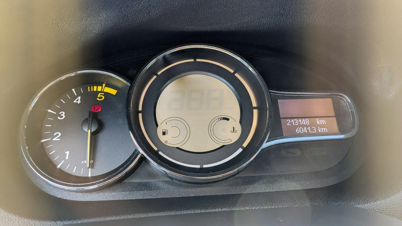 Renault Megane - Zdjęcie 22