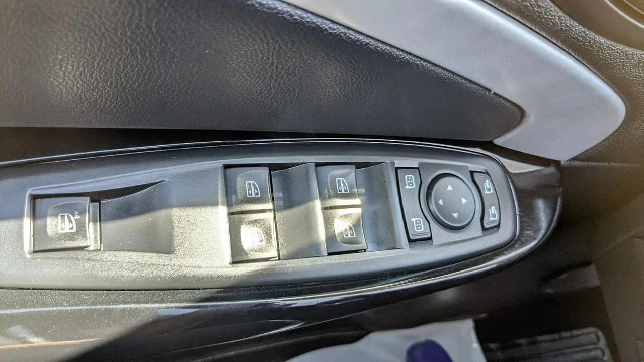 Renault Megane - Zdjęcie 30