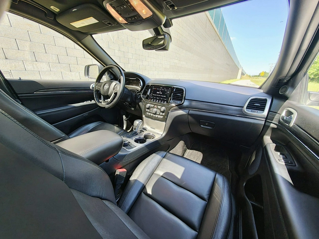 Jeep Grand Cherokee - Zdjęcie 9