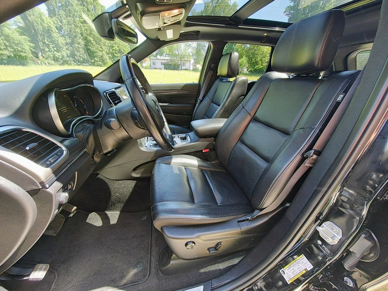 Jeep Grand Cherokee - Zdjęcie 10