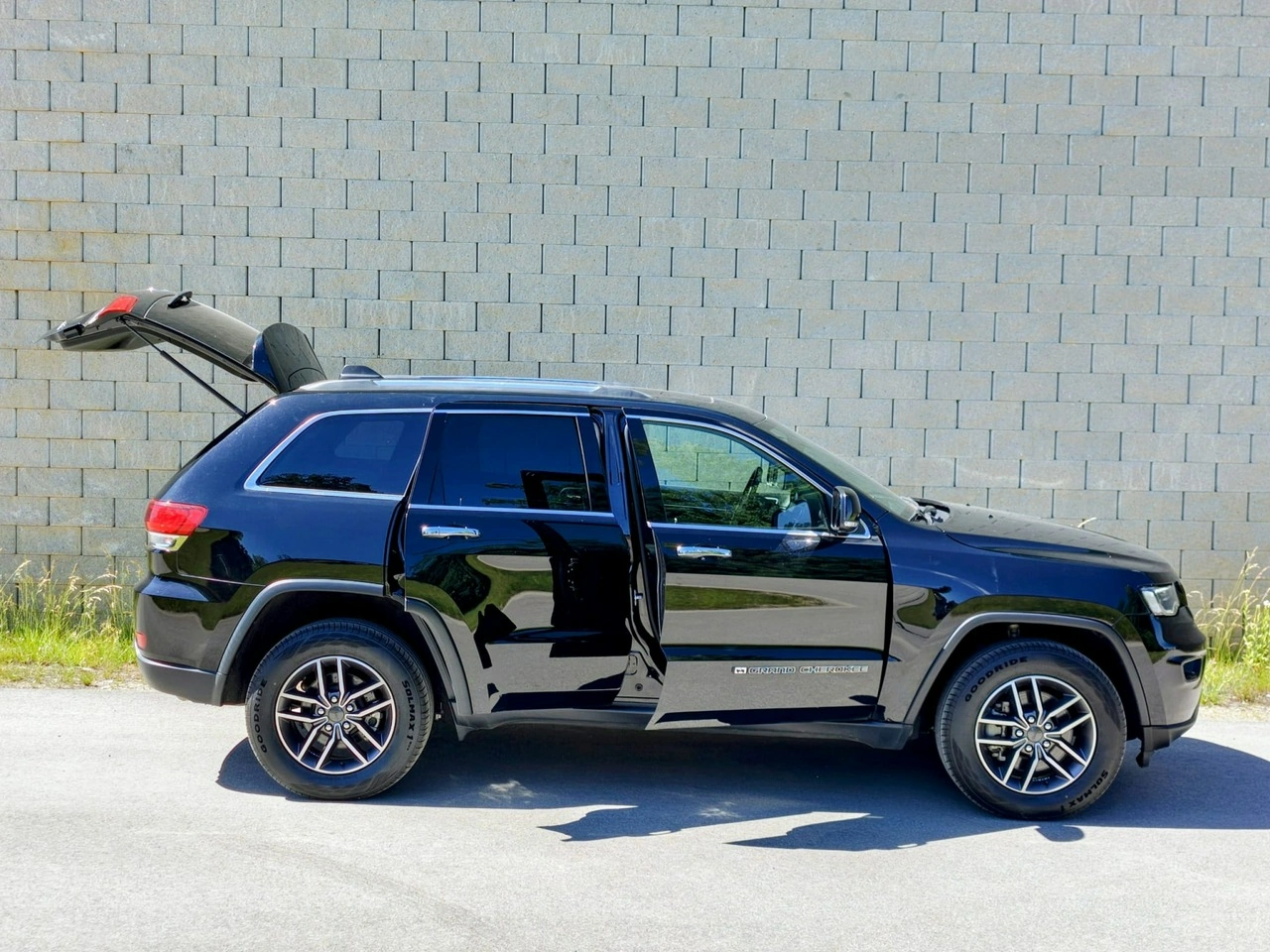 Jeep Grand Cherokee - Zdjęcie 8
