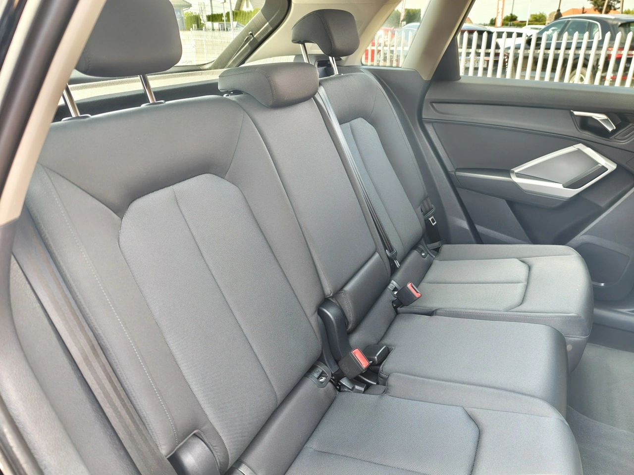 Audi Q3 - Zdjęcie 9