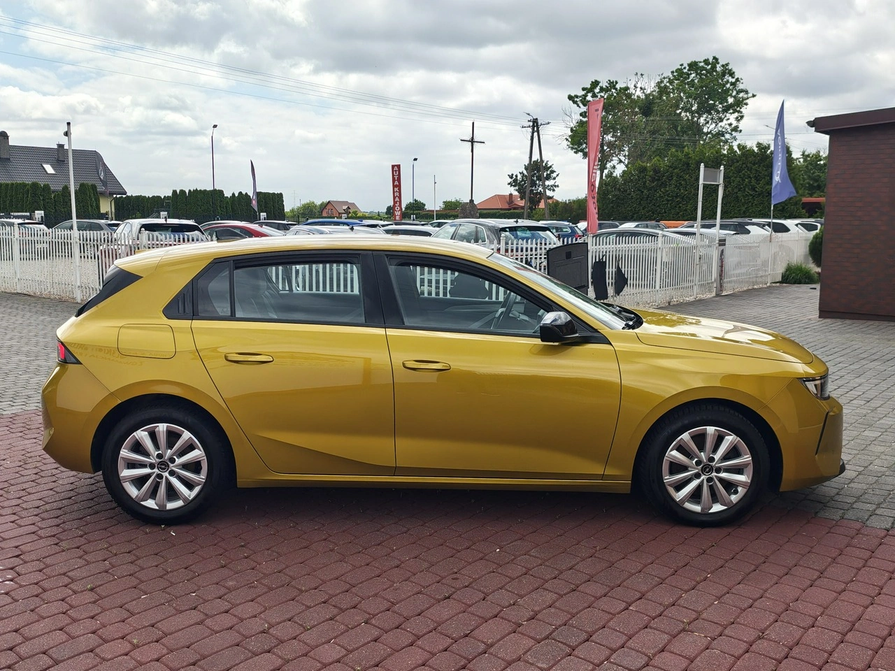Opel Astra - Zdjęcie 4