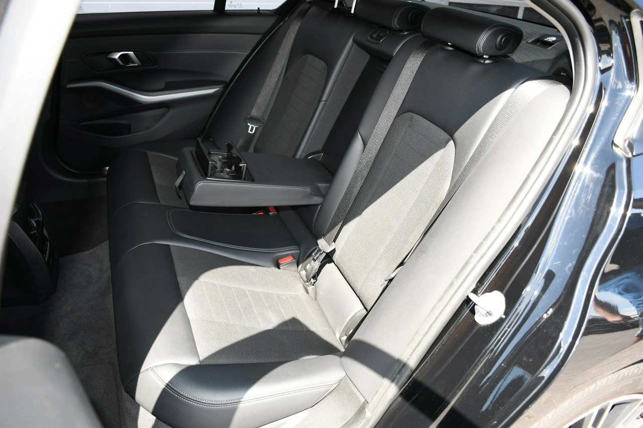 BMW 320 - Zdjęcie 30