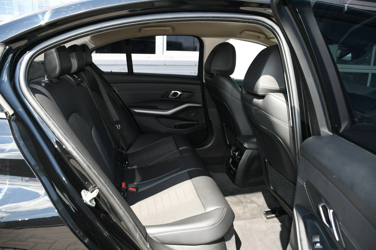 BMW 320 - Zdjęcie 33