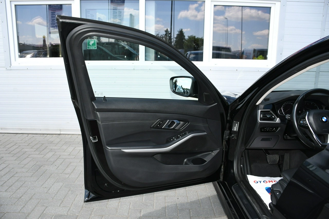 BMW 320 - Zdjęcie 35