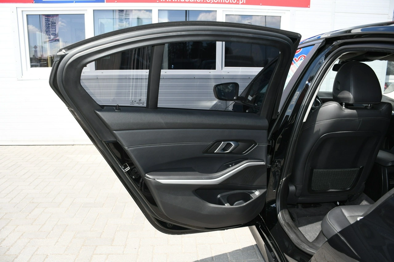 BMW 320 - Zdjęcie 37