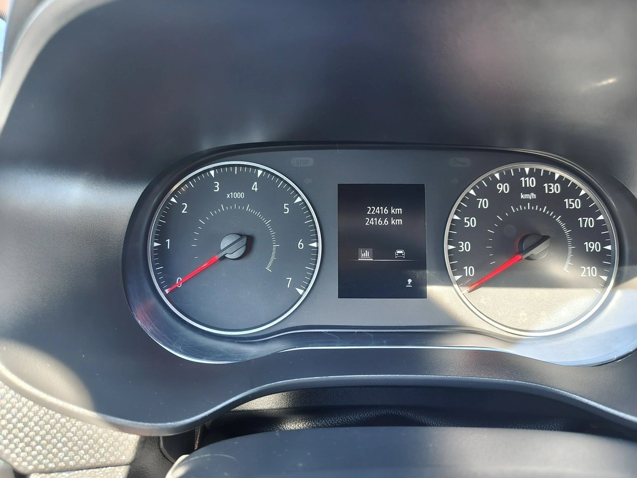 Dacia Sandero - Zdjęcie 8