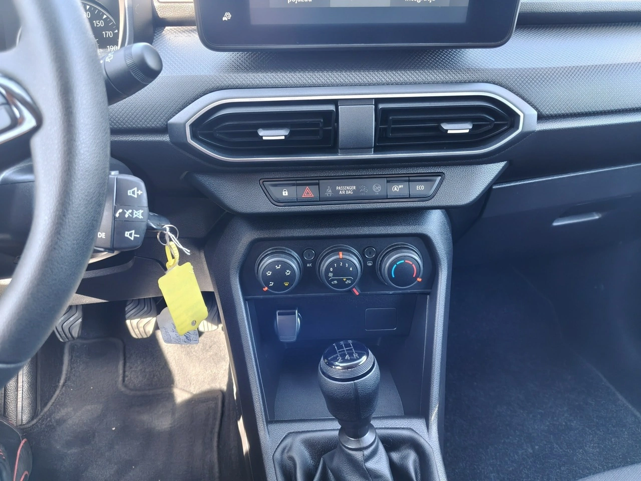 Dacia Sandero - Zdjęcie 12