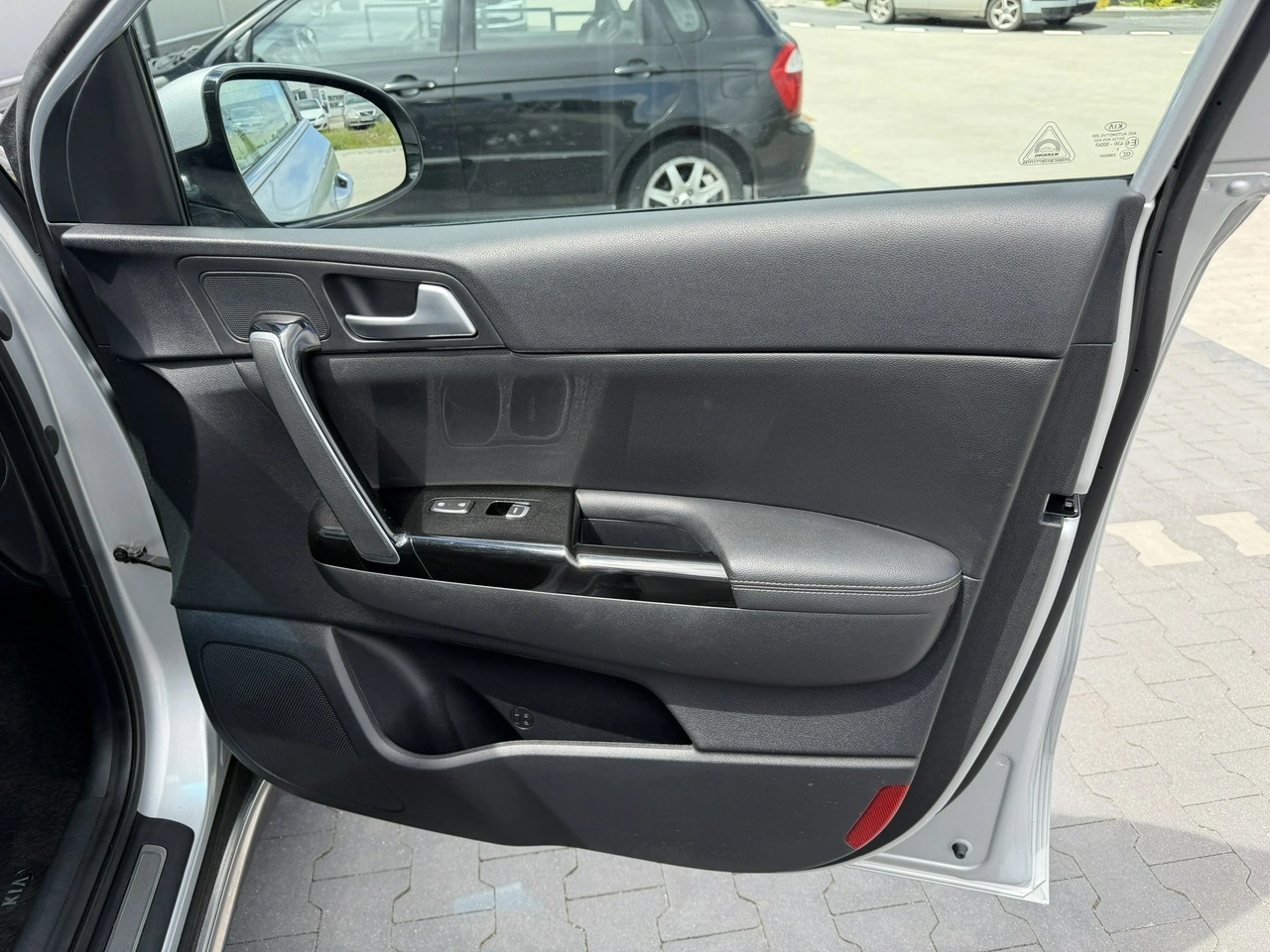 Kia Sportage - Zdjęcie 34
