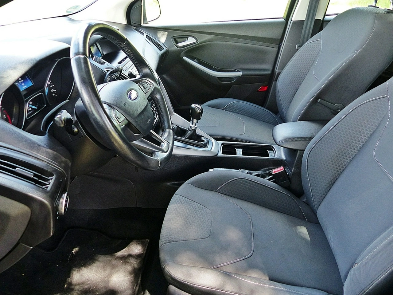 Ford Focus - Zdjęcie 19