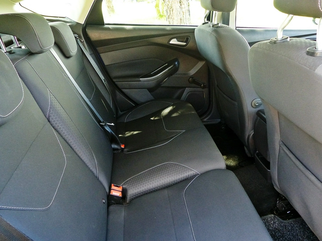 Ford Focus - Zdjęcie 23