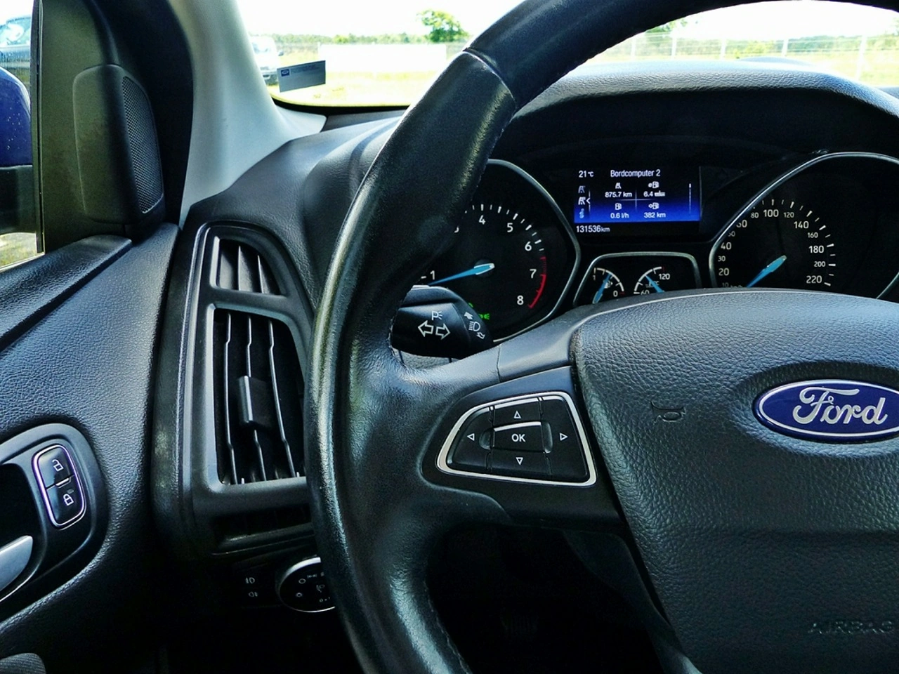 Ford Focus - Zdjęcie 30