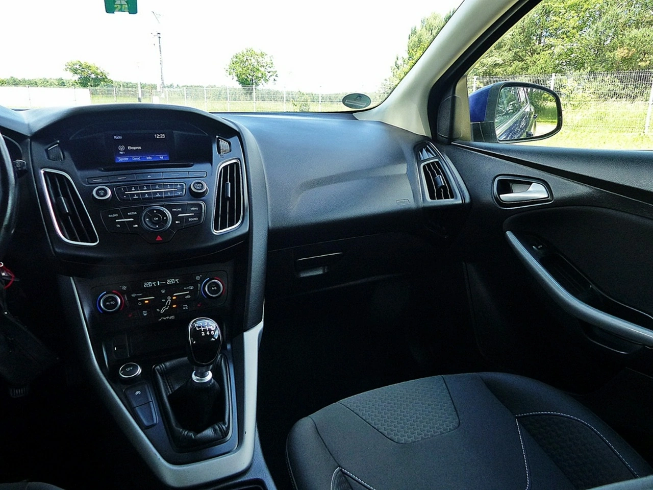 Ford Focus - Zdjęcie 36