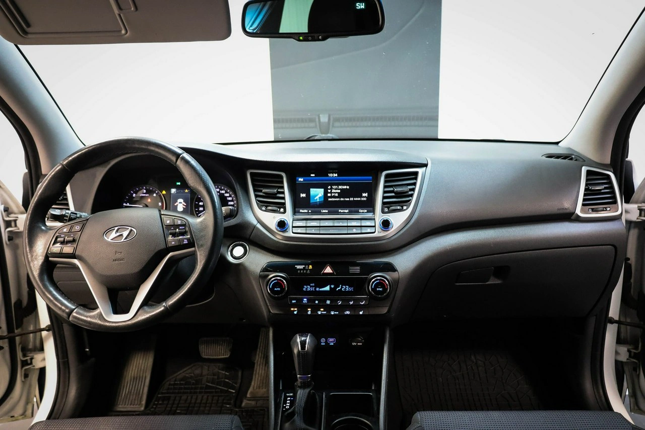 Hyundai Tucson - Zdjęcie 14