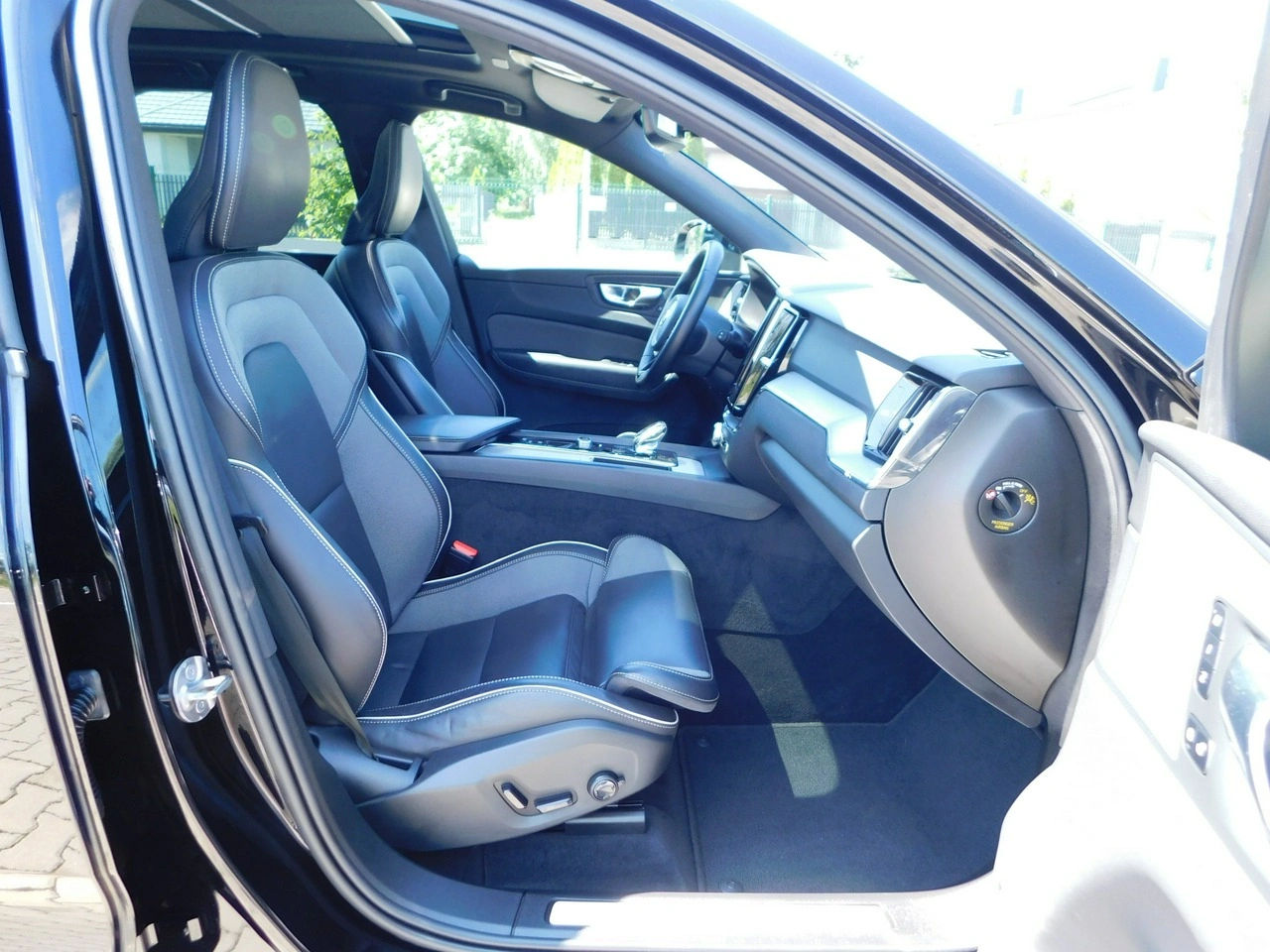 Volvo XC 60 - Zdjęcie 8