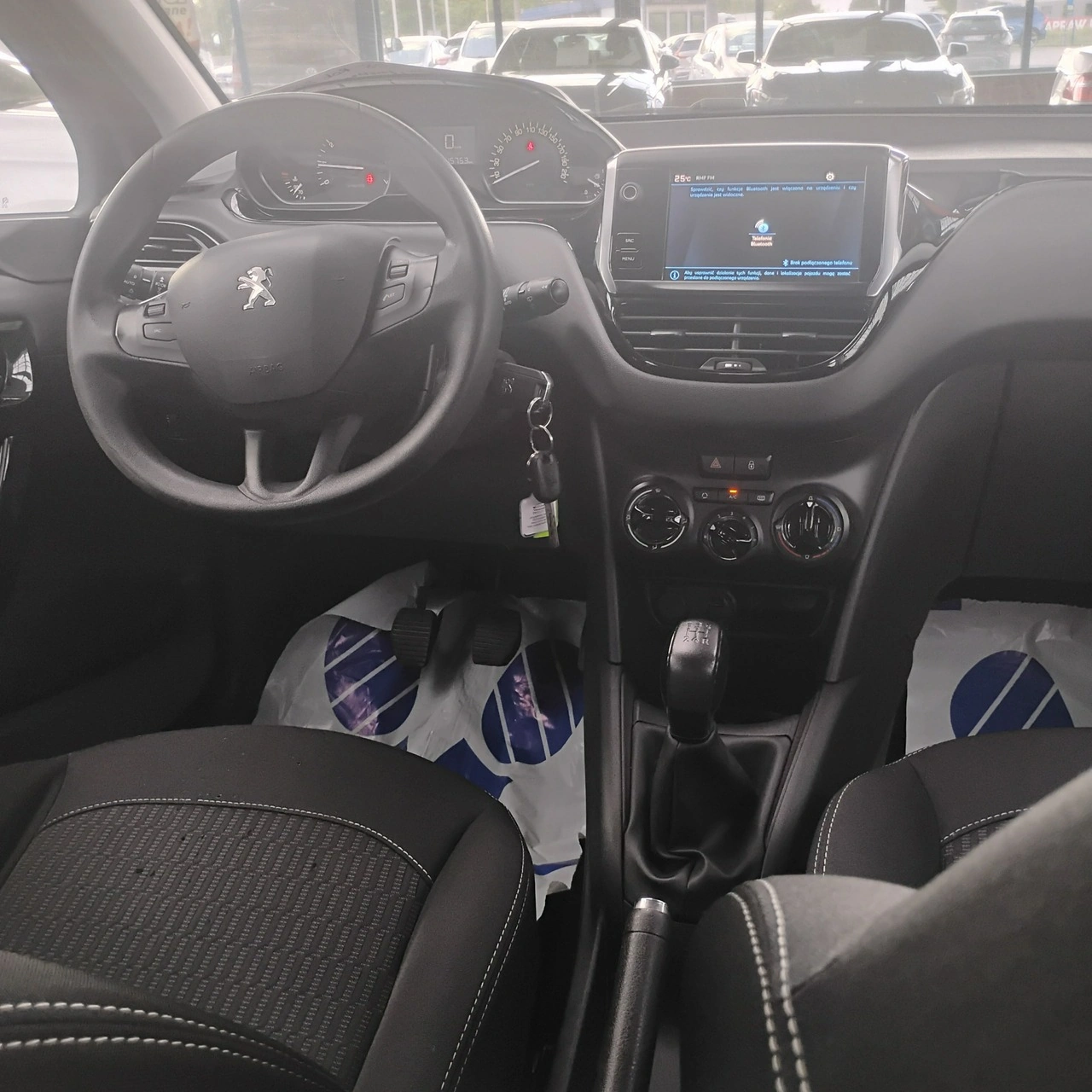 Peugeot 208 - Zdjęcie 26