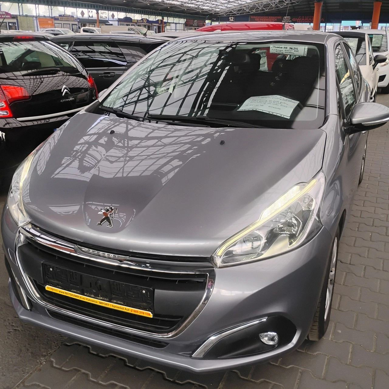 Peugeot 208 - Zdjęcie 3