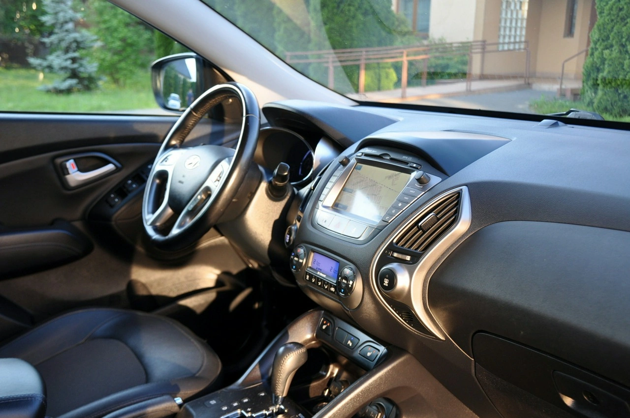 Hyundai ix35 - Zdjęcie 17