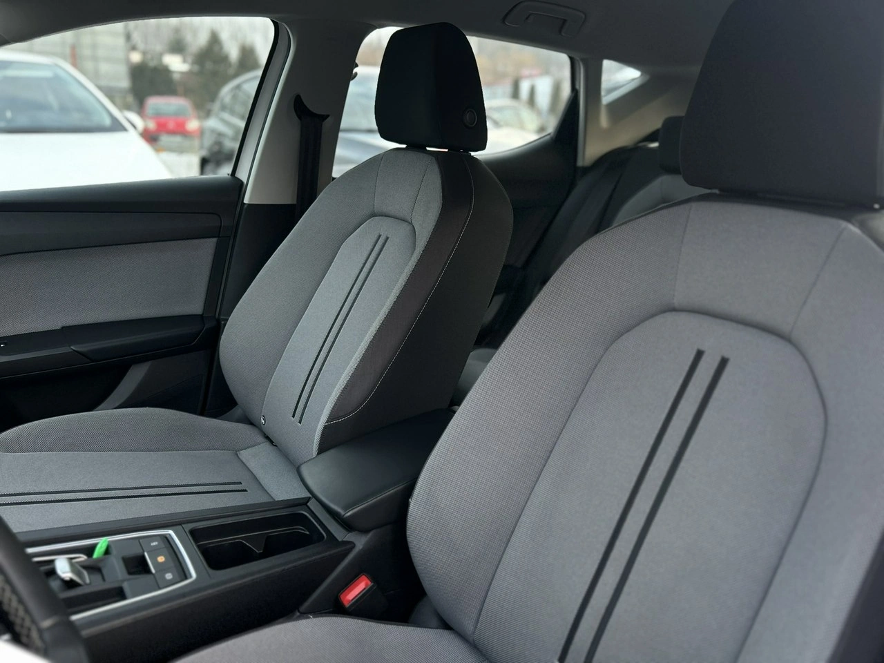 Seat Leon - Zdjęcie 13