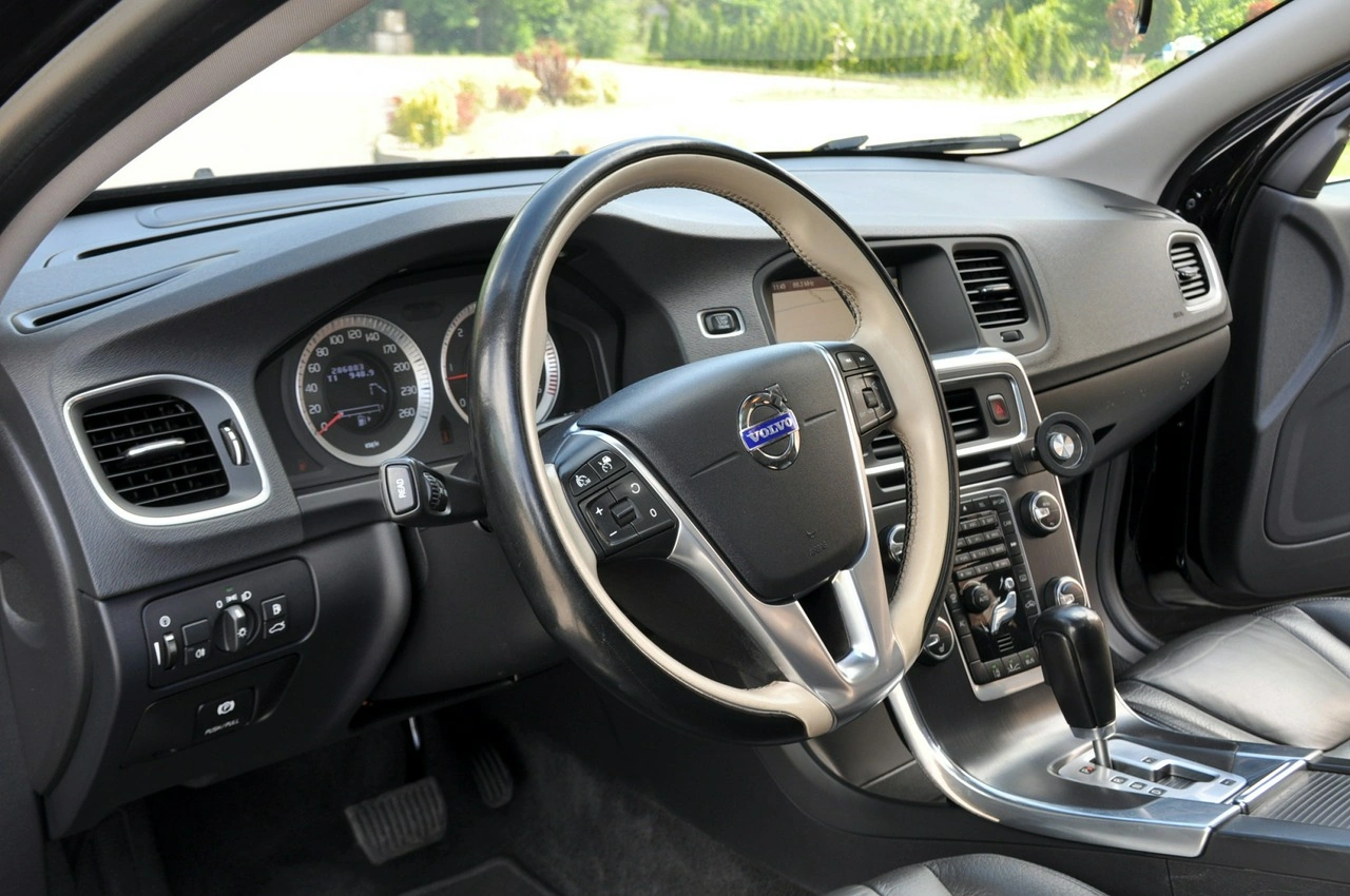 Volvo V60 - Zdjęcie 22