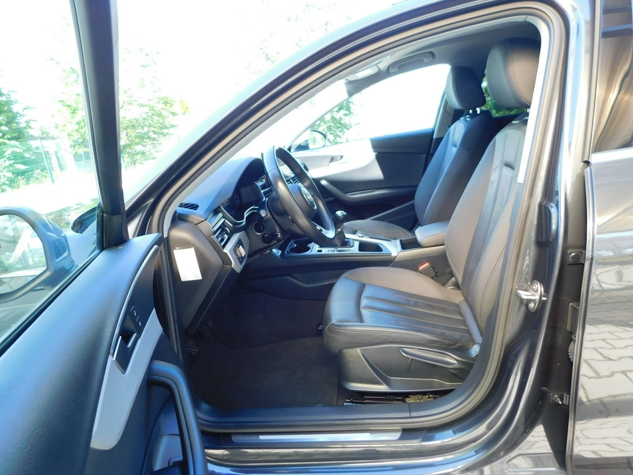 Audi A4 - Zdjęcie 13