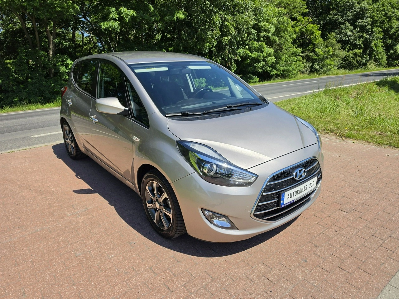 Hyundai ix20 - Zdjęcie 9
