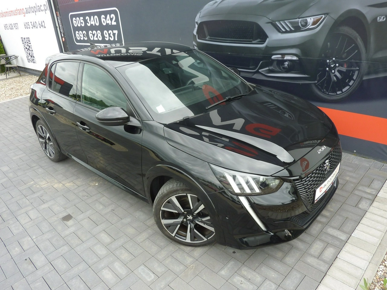 Peugeot 208 - Zdjęcie 8