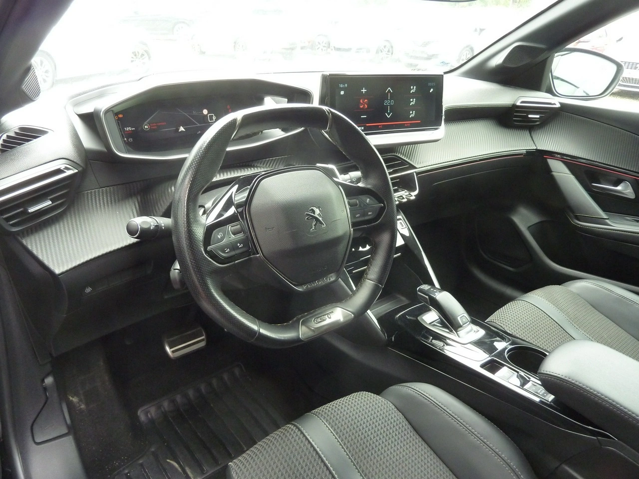 Peugeot 208 - Zdjęcie 9