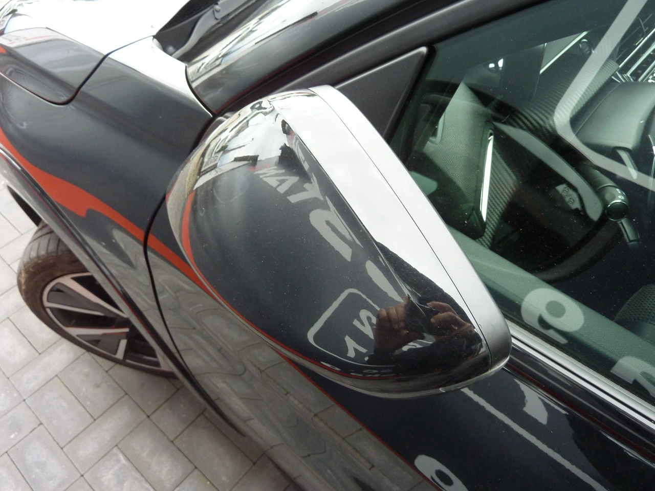 Peugeot 208 - Zdjęcie 36