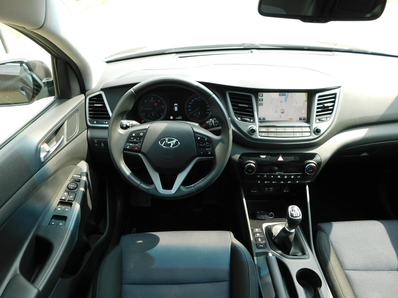 Hyundai Tucson - Zdjęcie 8