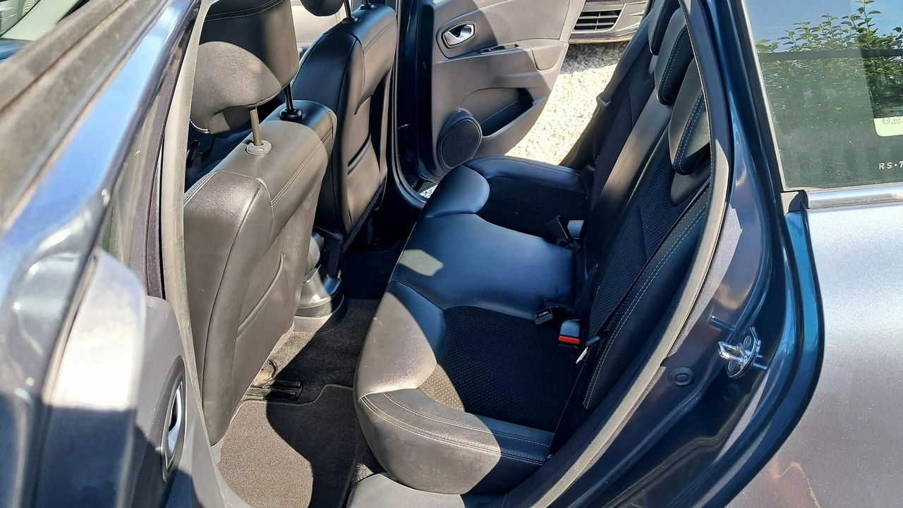 Renault Clio - Zdjęcie 26