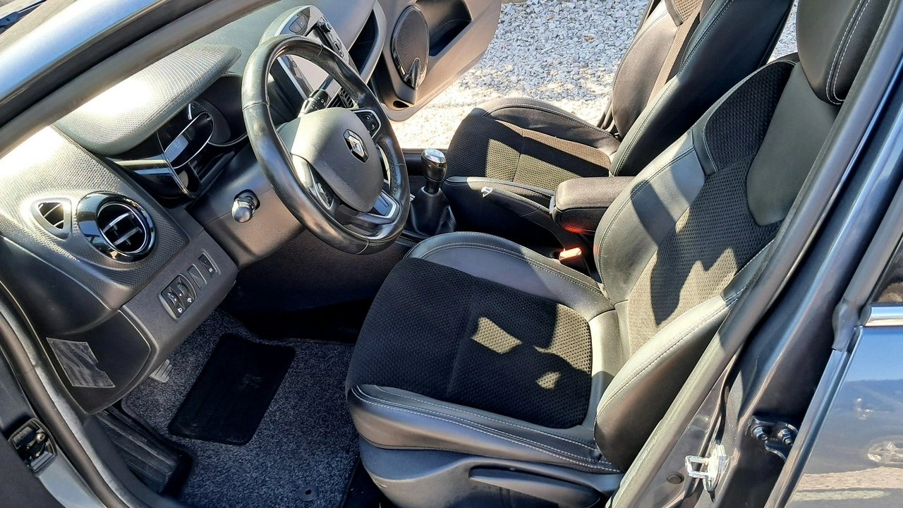 Renault Clio - Zdjęcie 5