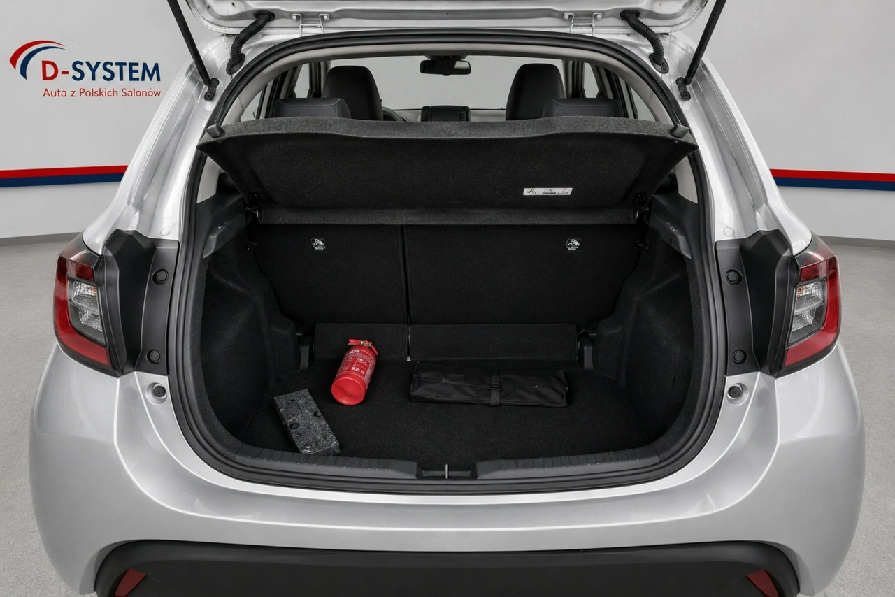 Toyota Yaris - Zdjęcie 7