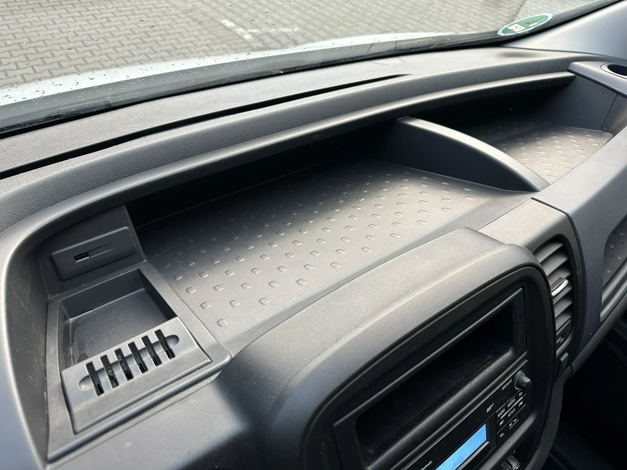 Opel Vivaro - Zdjęcie 14