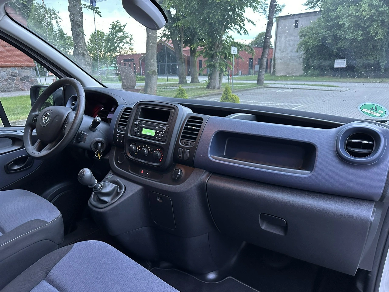 Opel Vivaro - Zdjęcie 34