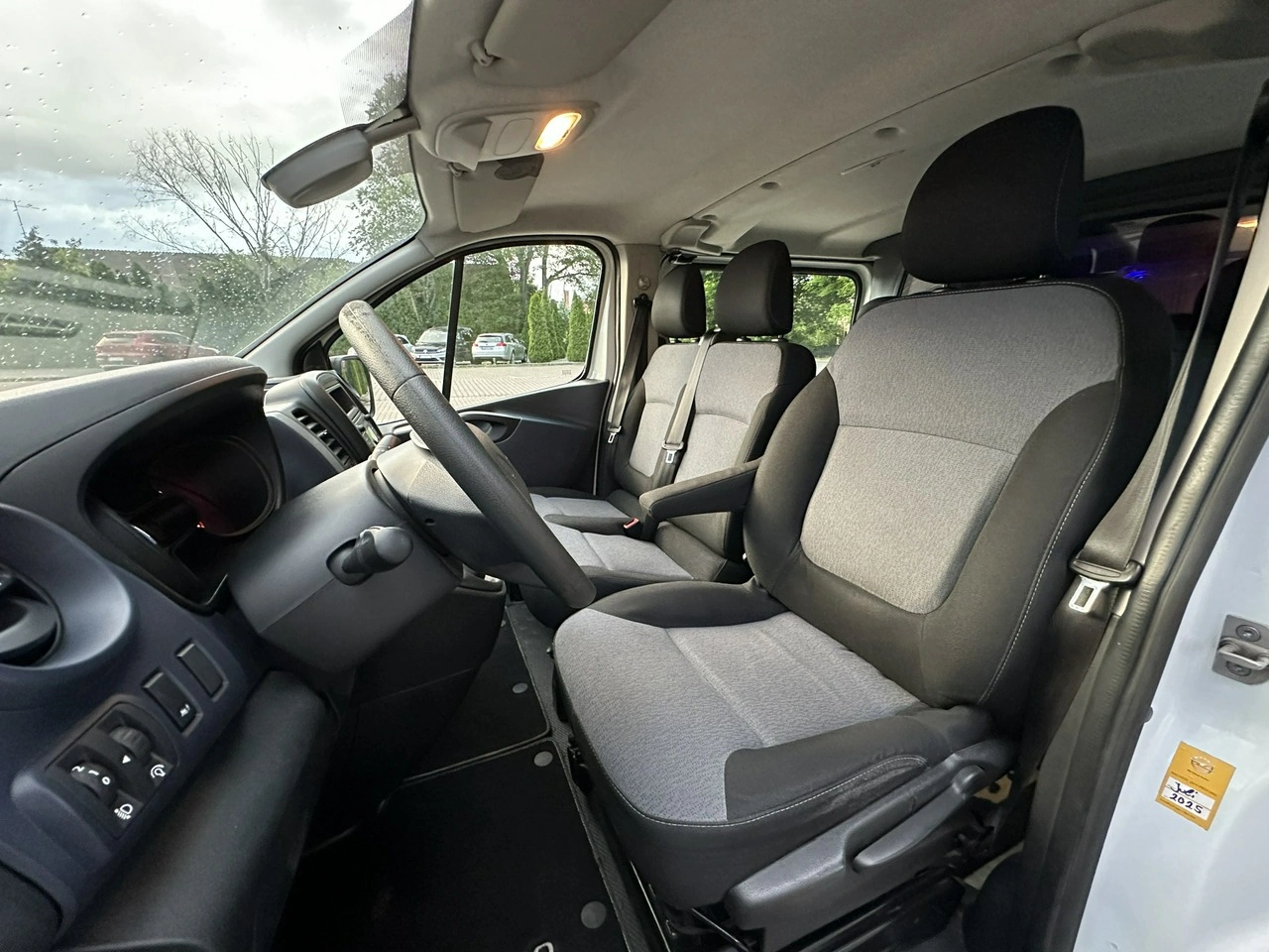 Opel Vivaro - Zdjęcie 6