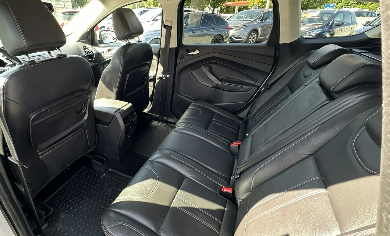 Ford Kuga - Zdjęcie 20